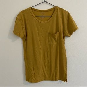 yellow t shirt